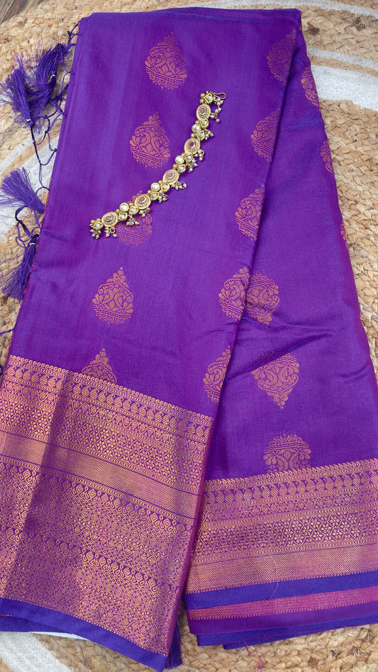 SEMI SILK GAYATRI - V7 code : 062